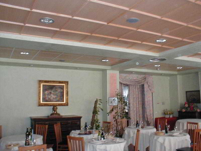 Hotel Villa Delle Ortensie Sant'Omobono Terme Exterior photo