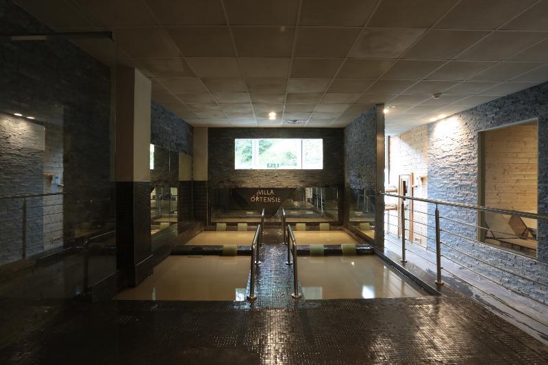Hotel Villa Delle Ortensie Sant'Omobono Terme Exterior photo